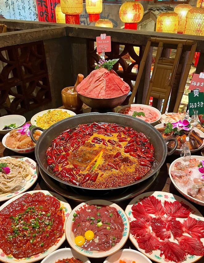 四川火锅的美味秘籍在这里pg电子试玩辣得过瘾！(图1)